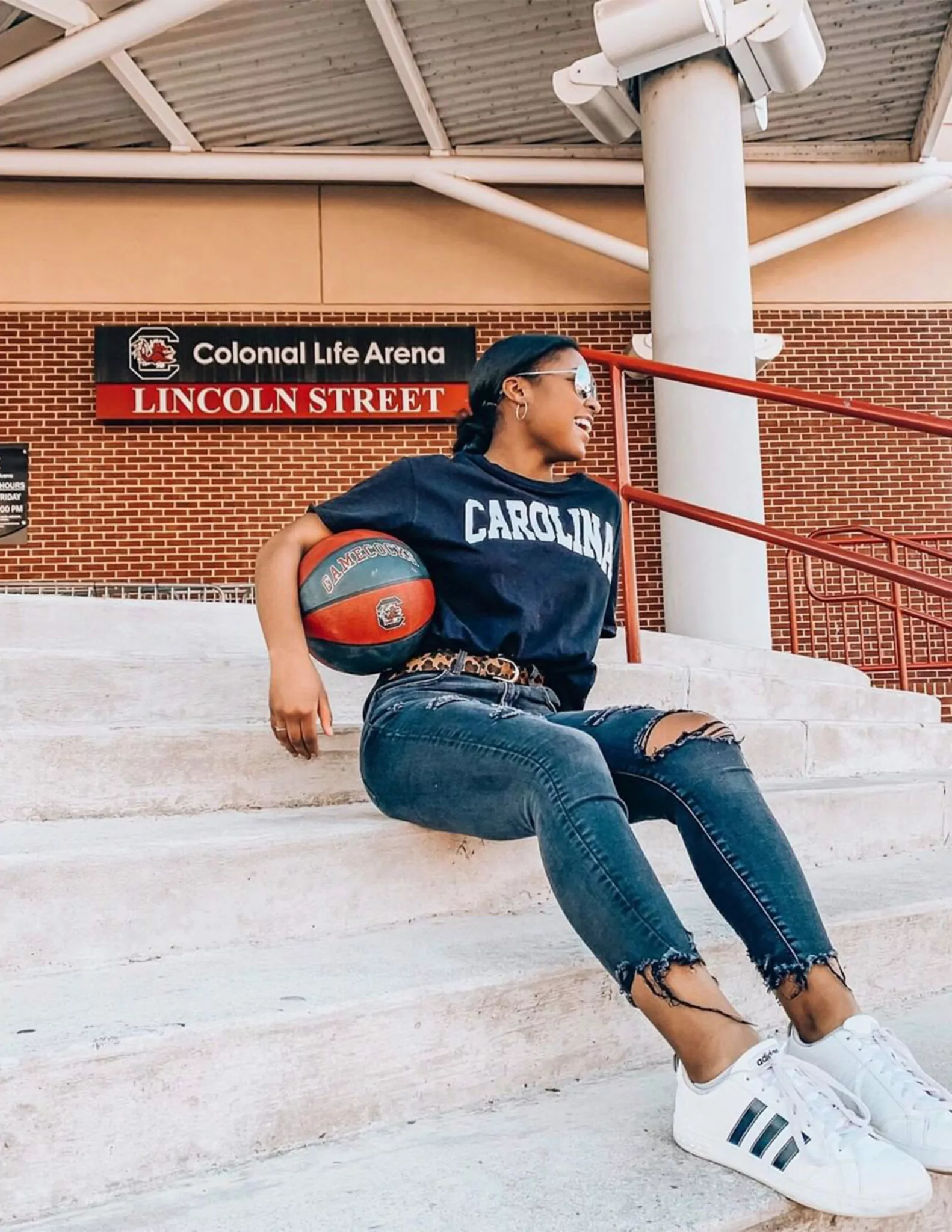 USC Clutch Short Sleeve - Image 2