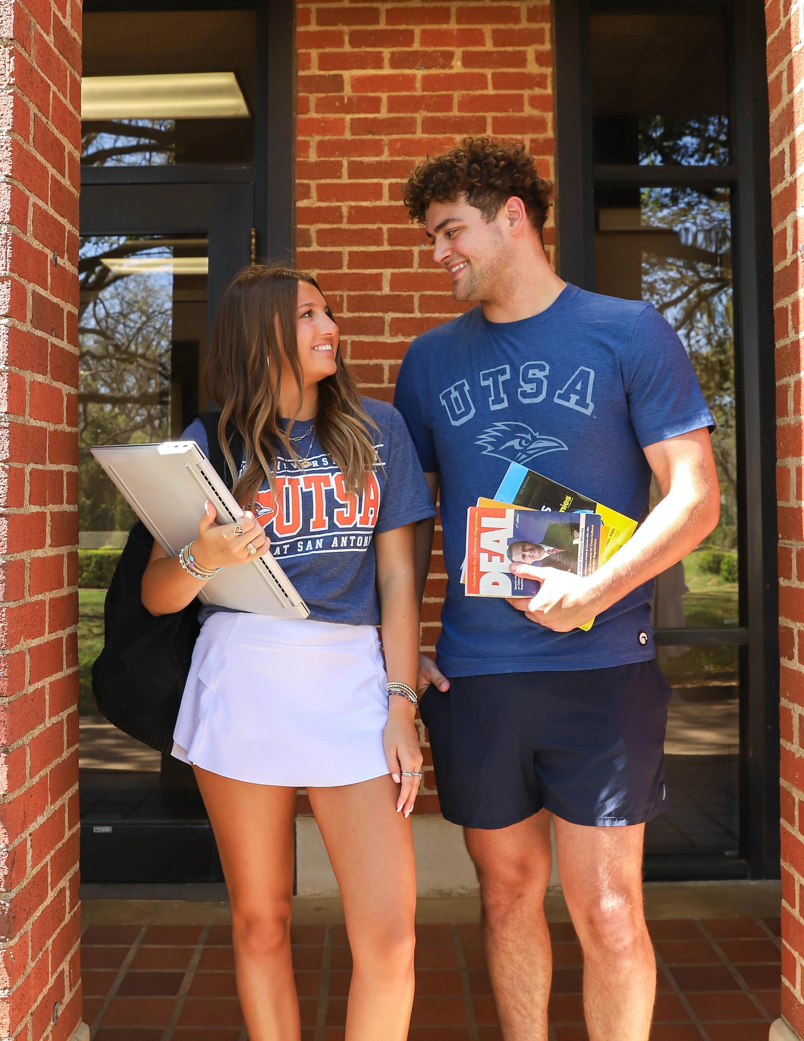 UTSA Drop Shadow Mono Daily Tee - Image 2